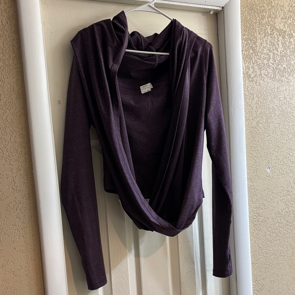 ZYIA Active Yoga Shawl